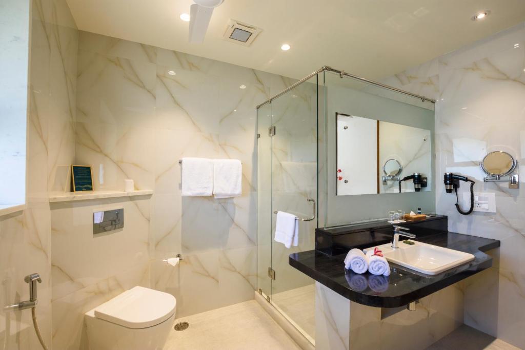 Bathroom at Beleza By The Beach 