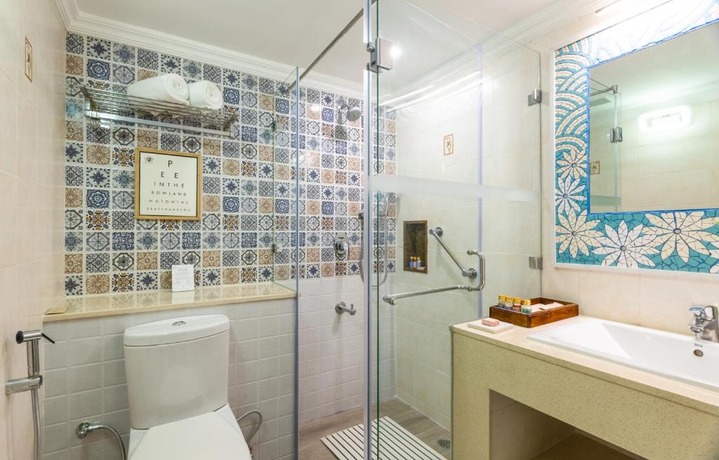 Bathroom at Heritage Village Resort