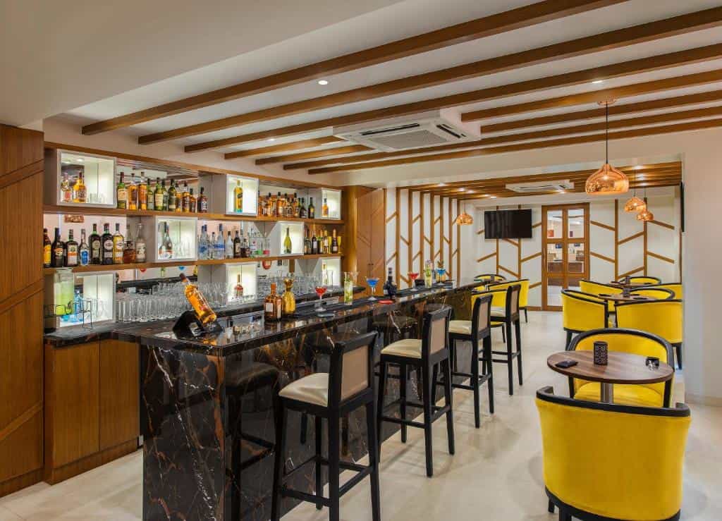 Bar at Sobit Sarovar Portico